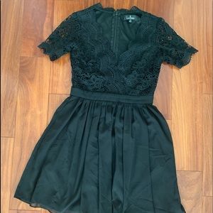 Lulu’s Black Dress
